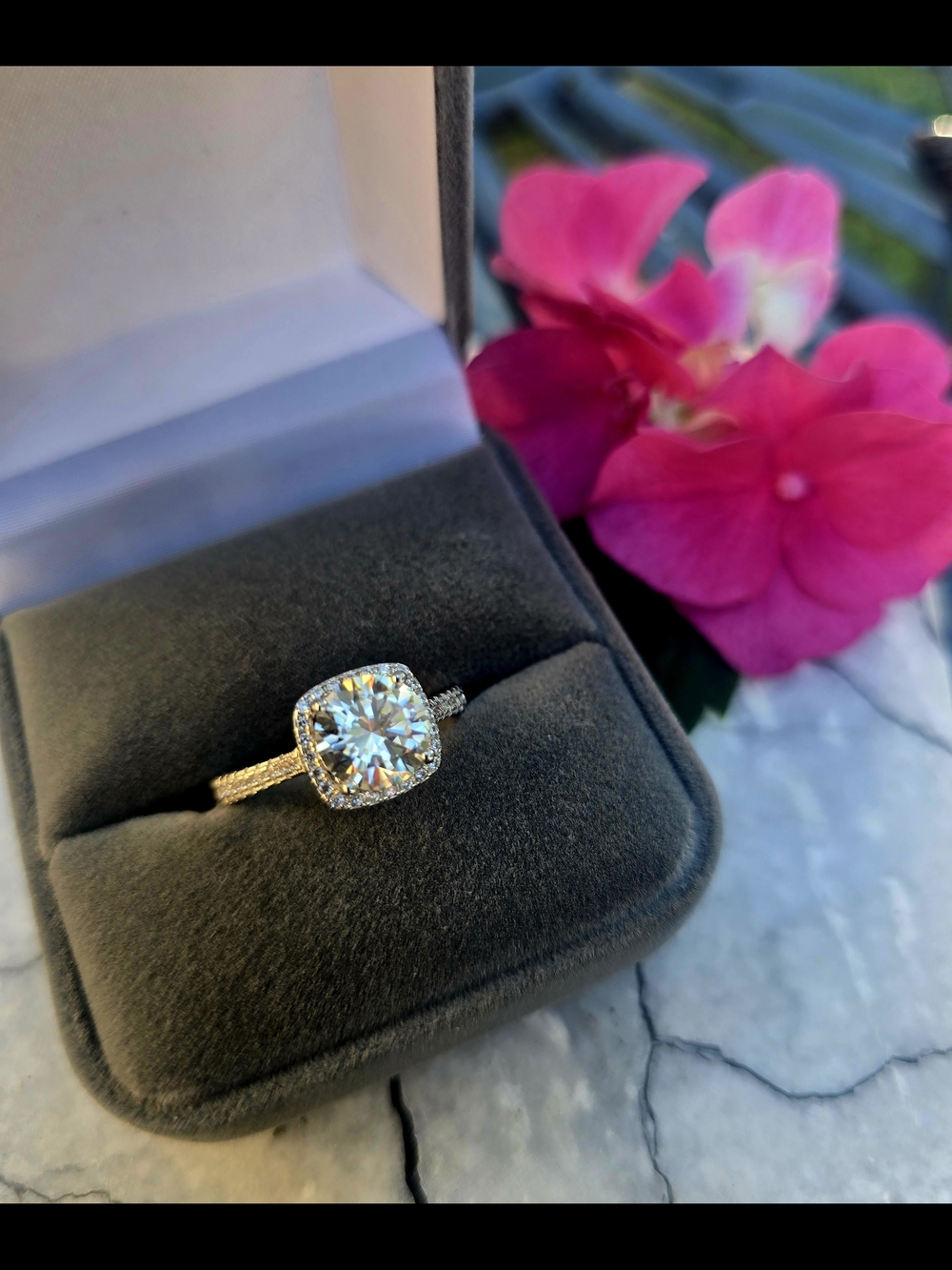 Sterling Silver 2 CT Halo Cushion-Cut  Moissanite RING SZ8